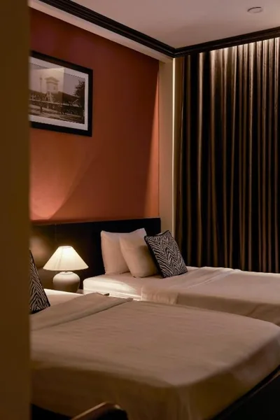 The One Premium Hotel – Foto’s 8